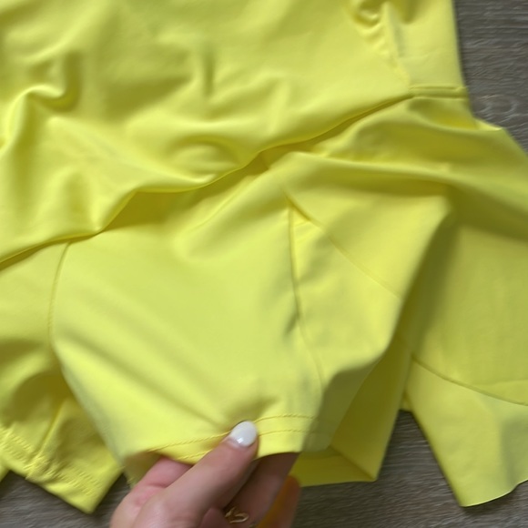 Yellow cross very comfortable workout shorts with under liners in them - Picture 2 of 2